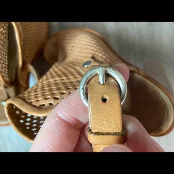 Rag & Bone Tan Leather Cutout Sling back Heel Sandals - Picture 4 of 7